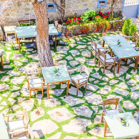 Adatepe Otel