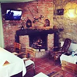 Adatepe Otel מלון 5*
